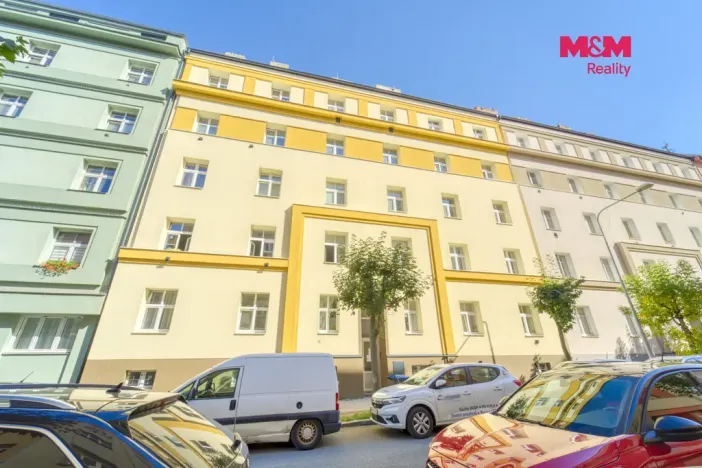 Pronájem bytu 2+kk, Plzeň - Jižní Předměstí, Čechova, 52 m2