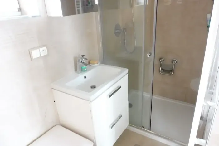 Dražba rodinného domu, Číměř, 328 m2