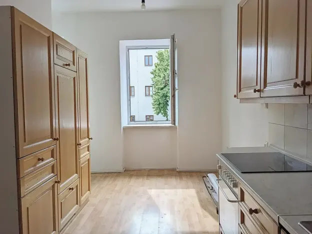 Pronájem bytu 1+1, Opava, Těšínská, 50 m2