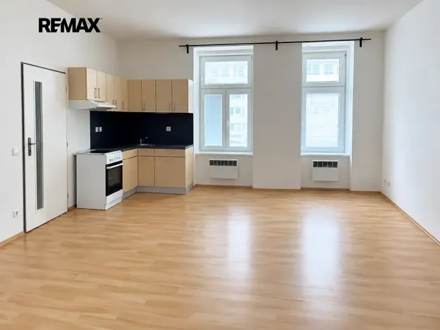 Pronájem bytu 1+kk, Plzeň, Klatovská třída, 38 m2