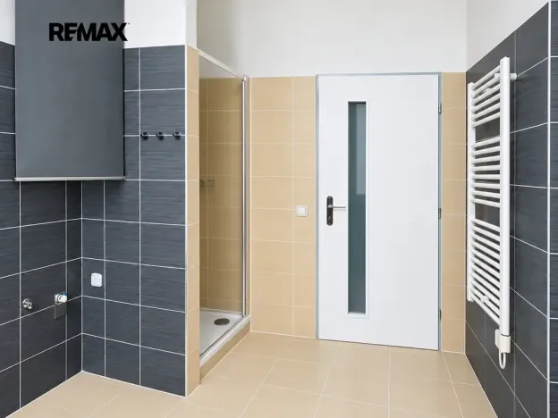 Pronájem bytu 1+kk, Plzeň, Klatovská třída, 38 m2