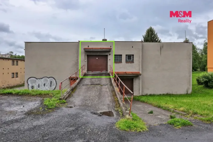 Prodej garáže, Havlíčkův Brod, Ledečská, 18 m2
