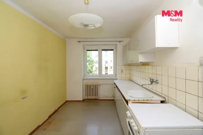 Prodej bytu 2+1, Hradec Králové, Ladova, 60 m2