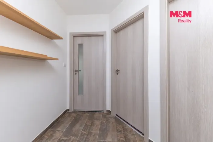 Prodej bytu 3+1, Břeclav, Kpt. Jaroše, 93 m2