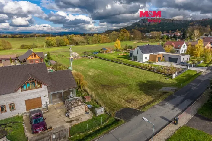 Prodej pozemku pro bydlení, Mnichovo Hradiště - Dneboh, 1000 m2