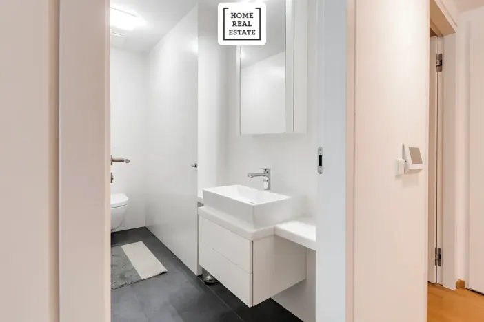 Pronájem bytu 2+kk, Praha - Smíchov, Kobrova, 100 m2