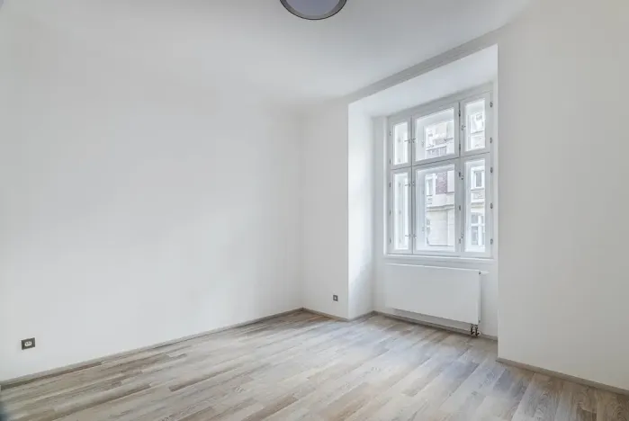 Pronájem bytu 2+kk, Praha - Holešovice, Šimáčkova, 50 m2
