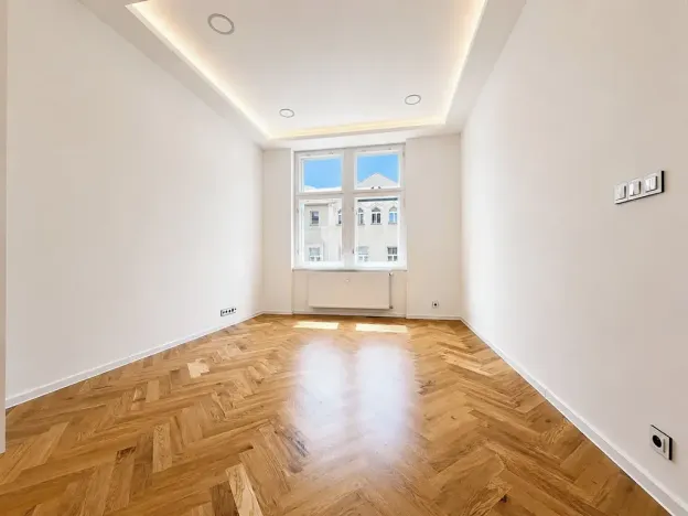 Prodej bytu 2+kk, Praha - Holešovice, Dělnická, 44 m2