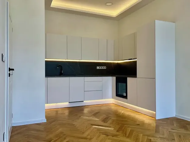 Prodej bytu 2+kk, Praha - Holešovice, Dělnická, 44 m2