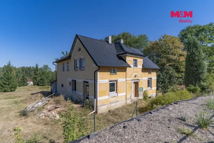 Prodej rodinného domu, Pomezí nad Ohří - Hraničná, 267 m2