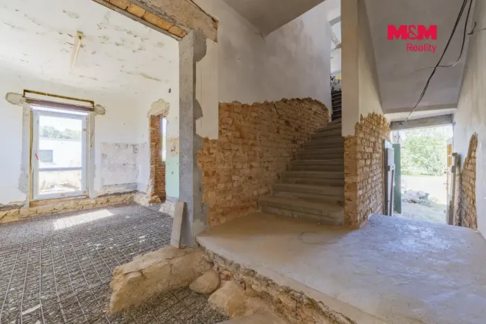Prodej rodinného domu, Pomezí nad Ohří - Hraničná, 267 m2