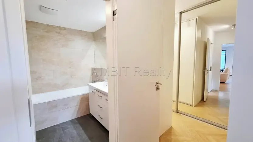 Pronájem bytu 4+kk, Praha - Žižkov, Kališnická, 99 m2