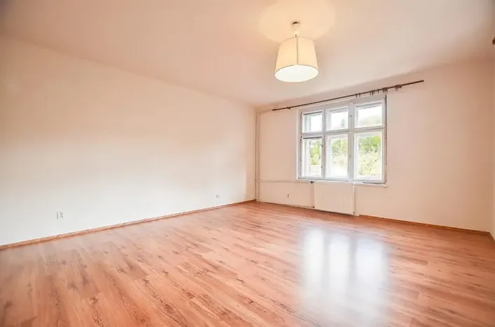 Pronájem bytu 3+1, Praha - Lysolaje, Čábelecká, 85 m2