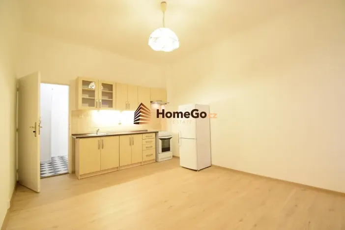 Pronájem bytu 2+kk, Praha - Vršovice, Sevastopolská, 46 m2