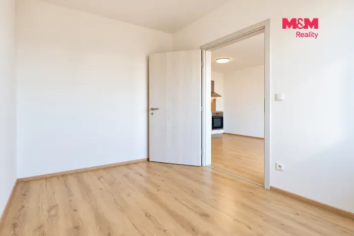 Pronájem bytu 2+kk, Hořice, Karla Kofránka, 37 m2