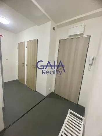 Prodej bytu 3+1, Strážovice, 64 m2