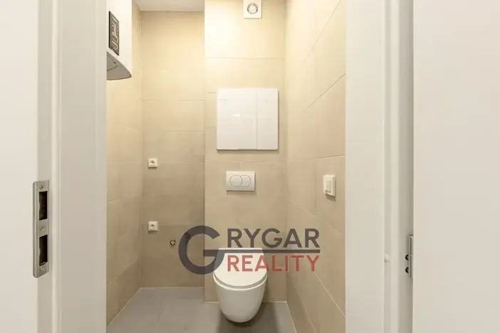 Prodej bytu 1+1, Praha - Vysočany, Pod pekárnami, 55 m2