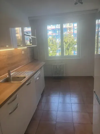 Pronájem bytu 3+1, Praha - Hodkovičky, Pod lysinami, 79 m2