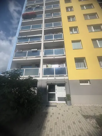 Pronájem bytu 3+1, Praha - Hodkovičky, Pod lysinami, 79 m2