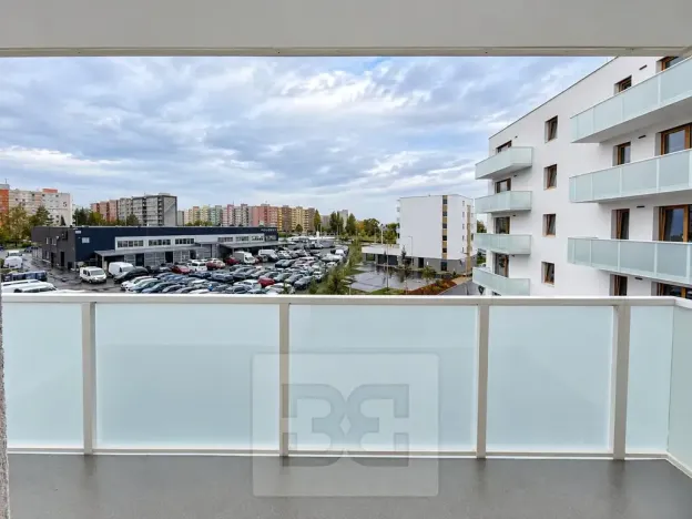 Pronájem bytu 2+kk, České Budějovice, Generála Klapálka, 55 m2