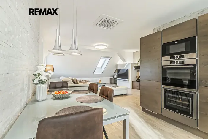 Prodej bytu 4+kk, Praha - Kbely, Semilská, 123 m2