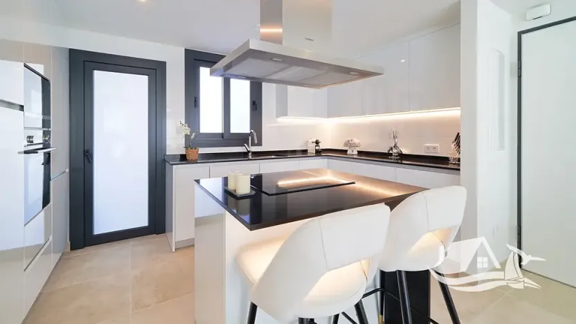 Prodej bytu 3+kk, Estepona, Španělsko, 118 m2