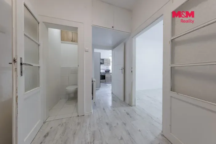 Prodej bytu 2+1, Karlovy Vary, Moskevská, 58 m2