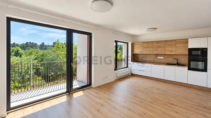 Pronájem bytu 3+kk, Brno, Jarní, 67 m2