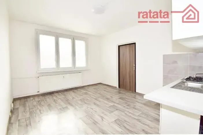 Pronájem bytu 1+1, Jirkov, Vinařická, 35 m2