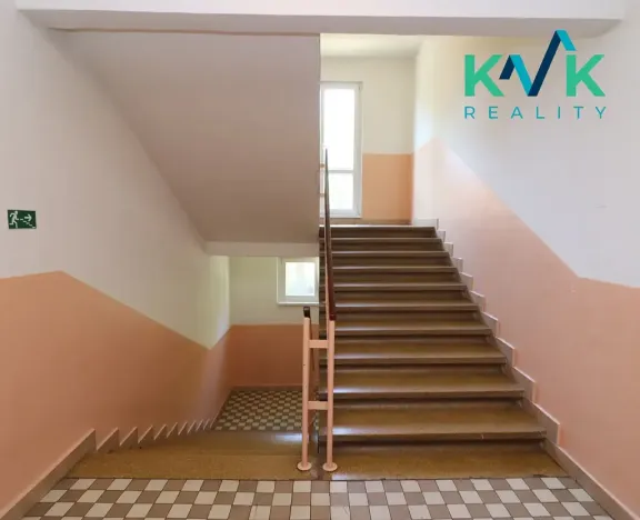 Pronájem bytu 2+1, Ostrov, Mánesova, 58 m2