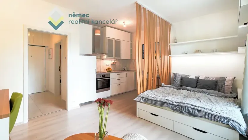 Pronájem bytu 1+kk, Praha - Braník, Na výspě, 31 m2