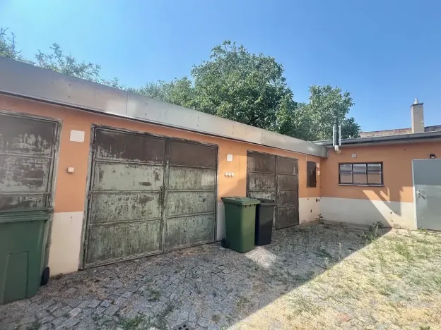 Dražba garáže, Ždánice, Městečko, 42 m2