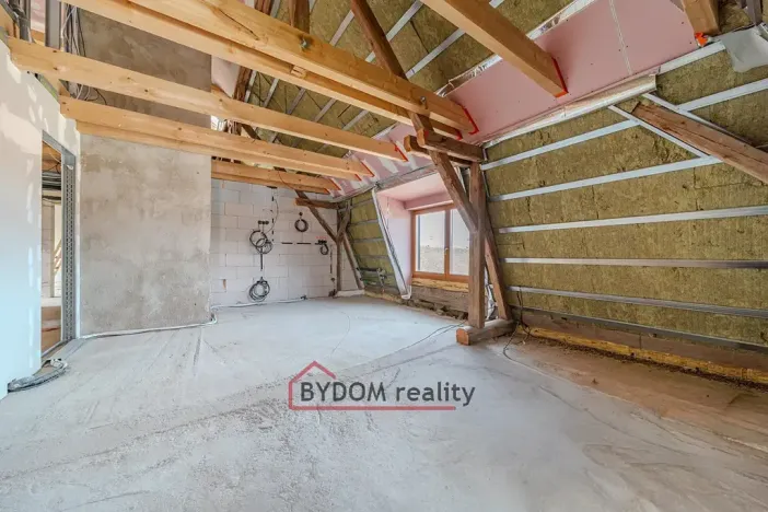 Prodej bytu 3+kk, Líšťany, 82 m2