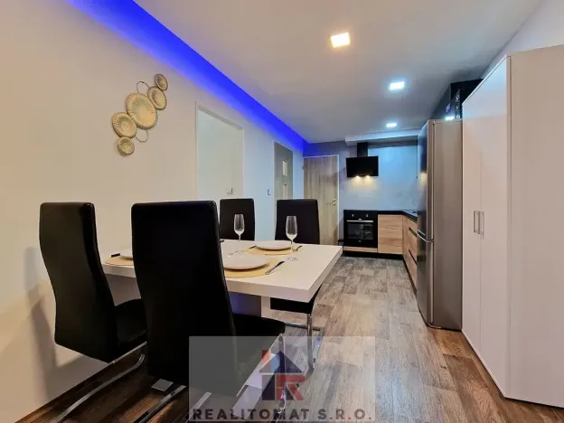 Prodej bytu 4+kk, Praha - Chodov, Novomeského, 69 m2
