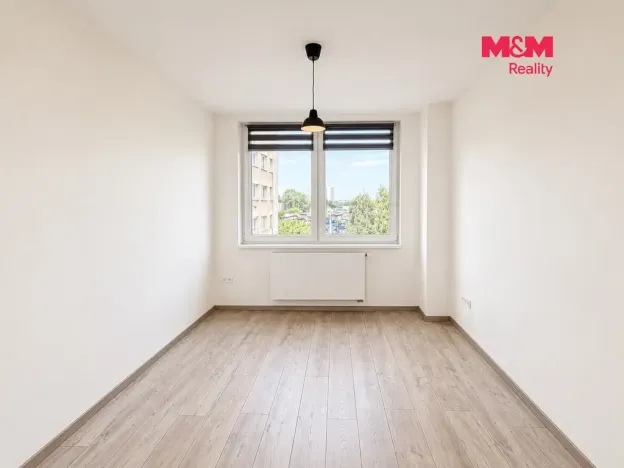 Pronájem bytu 2+kk, Praha - Strašnice, Limuzská, 52 m2