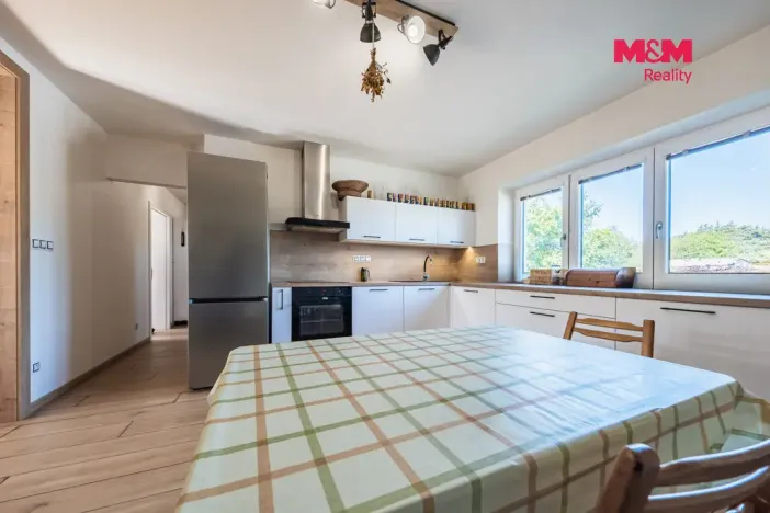 Prodej bytu 2+1, Jetětice, 63 m2