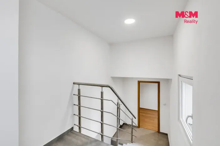 Prodej bytu 3+kk, Lochovice, 104 m2