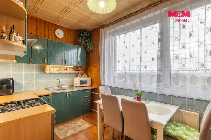 Prodej bytu 3+1, Orlová - Lutyně, F. S. Tůmy, 71 m2