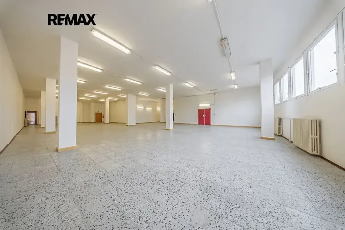 Pronájem obchodního prostoru, Štětí, Obchodní, 460 m2