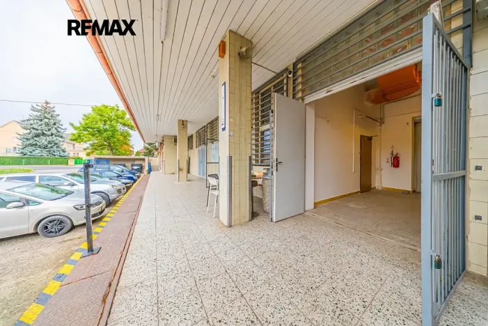 Pronájem obchodního prostoru, Štětí, Obchodní, 460 m2
