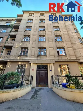 Prodej bytu 3+1, Praha - Bubeneč, Čechova, 125 m2