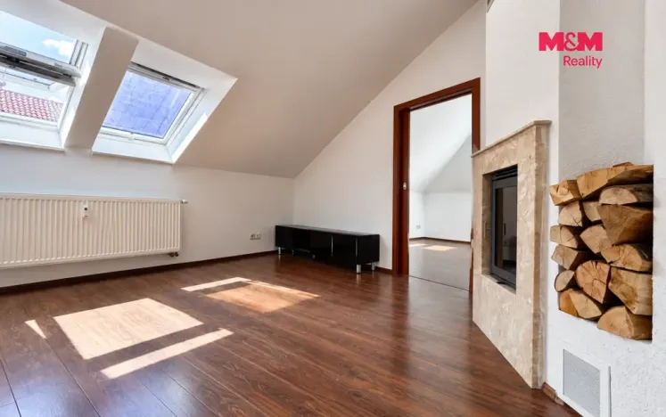 Prodej bytu 3+kk, Praha, Donská, 75 m2
