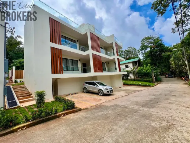 Prodej bytu 3+1, Coxen Hole, Roatán, Honduras, 139 m2