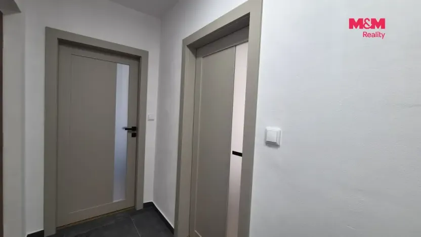 Prodej bytu 2+1, Rožnov pod Radhoštěm, Dubková, 52 m2