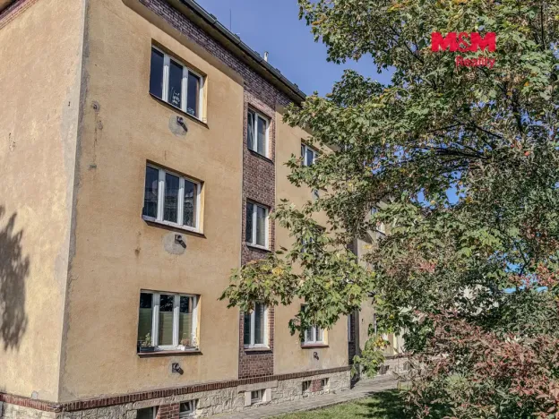 Pronájem bytu 1+kk, Louny, U Spravedlnosti, 30 m2