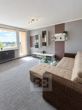 Pronájem bytu 1+kk, Kladno, Vodárenská, 26 m2