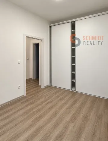 Pronájem bytu 2+kk, Břeclav, Sady 28. října, 45 m2