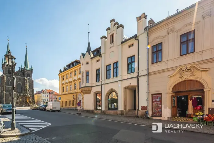 Prodej bytu 3+kk, Chrudim, Resselovo náměstí, 90 m2