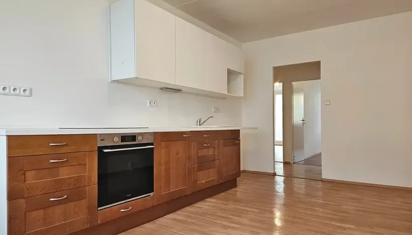 Prodej bytu 3+1, Praha - Vršovice, Turkmenská, 75 m2