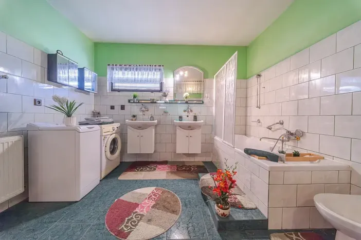 Prodej rodinného domu, Baška, 132 m2